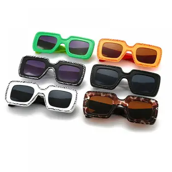 Modes Lielizmēra Kvadrātveida Saulesbrilles Sieviešu Vintage Slīpumu, Briļļu Vīriešiem Trending Melnās Saules Brilles Toņos UV400 lentes de sol