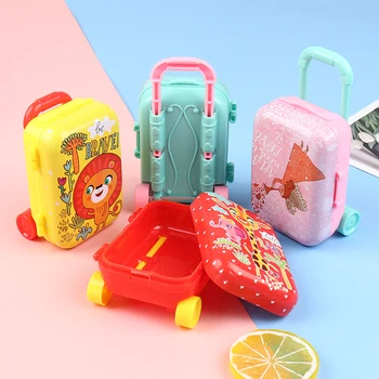 Krāsains 1 Gab Metāla+Plastmasas Mini Čemodāns Leļļu Miniatūras Rotaļlietas Bagāžnieka Namiņš Dekoru Rotaslietas Kaste