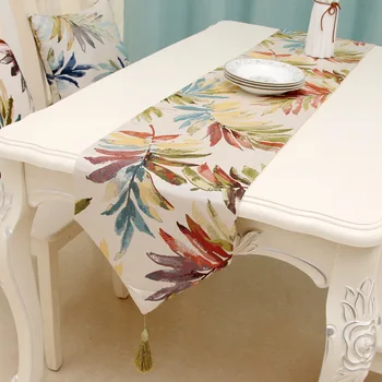 Lapas krāsošana galda ziemeļu MUMS eiropas stila galda runner vairumtirdzniecības izšūt galda runner kāzu hotel vakariņas puse
