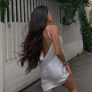 Gtpdpllt Sexy Backless Spageti Siksnas Mini Kleita Sievietēm Ir 2021. Y2k Vasaras Satīna Balta Slim Šiks Kleitas Femme Bez Piedurknēm Vestidos
