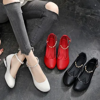 Sieviešu kurpes, āda, bieza, papēdis mīksti vienīgi vienas kurpes sieviešu 2021. gada vasarā jaunu apaļu galvu sarkans universāls zema papēža liela