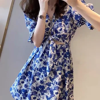 Kleita Sieviešu Modes korejiešu Stilā-line Retros Ziedu Sexy Pārsējs Slim Īss Puff Piedurknēm V-veida kakla Kluba Streetwear Vestidos Šiks