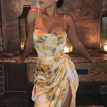 Jaunas Vasaras Kleitas Sievietēm Ir 2021. Modes Apelsīnu Shirring Nelegālo Sexy Sadalīt Vidū Garums Puse Kleita Siksnas Elegantu Tērpu Femme