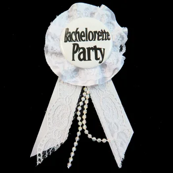 3pcs 4.5 apaļā emblēma ar Baltu mežģīņu Baltā lente broša kāzu gadījumā happy birthday pin līgava ir vistu bachelorette puse pogu