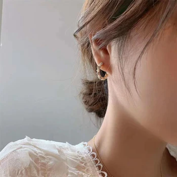 Korejas Spīdīgu Kubikmetru Zircon Rhinestone Stīpas Auskari Sievietēm Eleganto Simulēt Pērle Apli Boucle D'oreille Oorbellen Dāvanu 2020